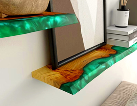 etageres bois et r&eacute;sine verte sur-mesure elementti